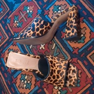 Leather mules, leopard print, size 6